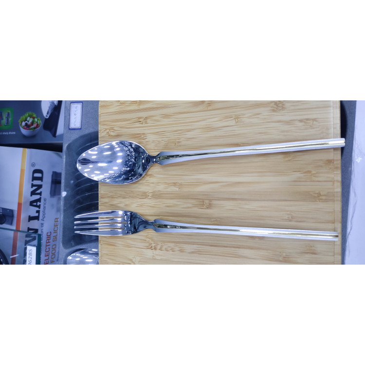 سرویس قاشق و چنگال 135 پارچ 24 نفره صندوق چوبی نیولند مدل 2983SG